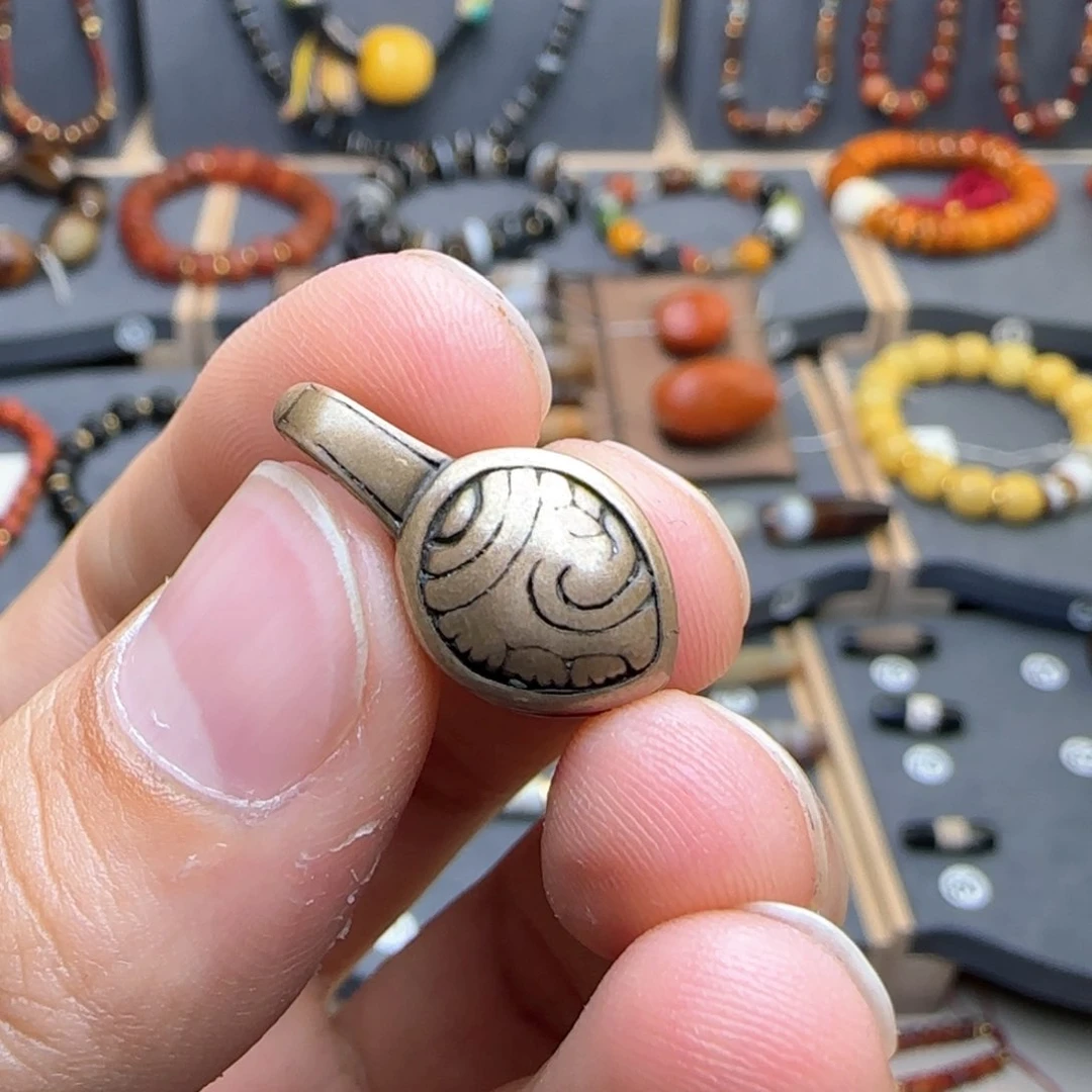 树脂制品ugjfkghkhikbvkbk