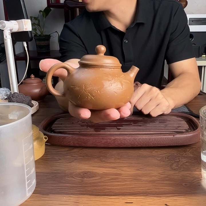 茶壶紫砂原矿段泥刻绘容天壶