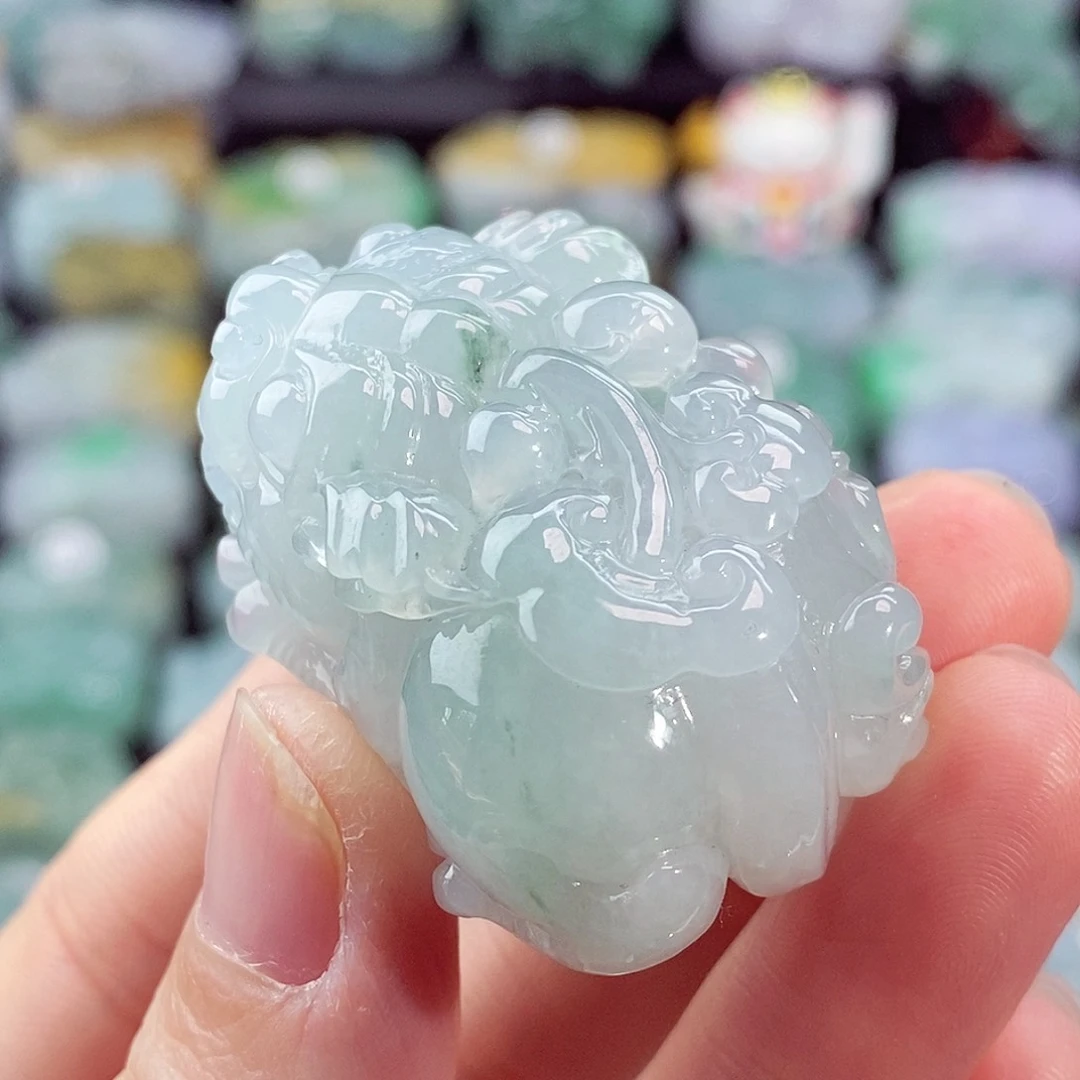 颈饰未镶嵌翡翠天然