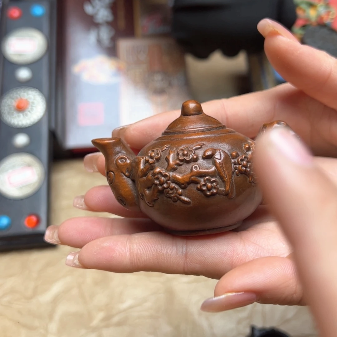 大叶紫檀（黑酸枝木类）