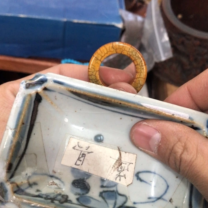 陶瓷孤品单件车里拍