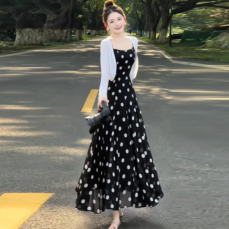 时尚连衣裙女夏季新款洋气质显瘦冰丝防晒针织开衫吊带裙两件套裙