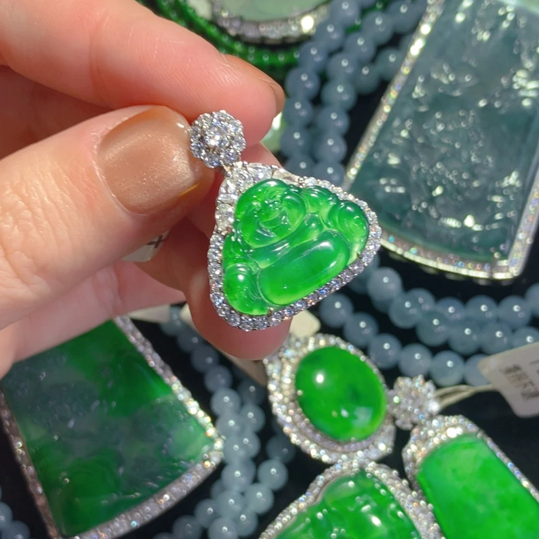 颈饰银S925镶嵌翡翠佛公