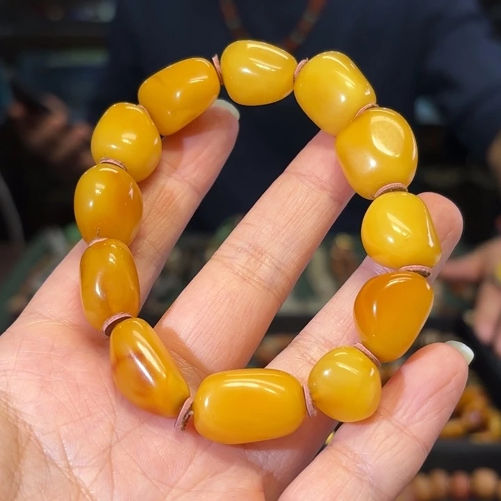 蜜蜡未镶嵌颈饰蜜蜡