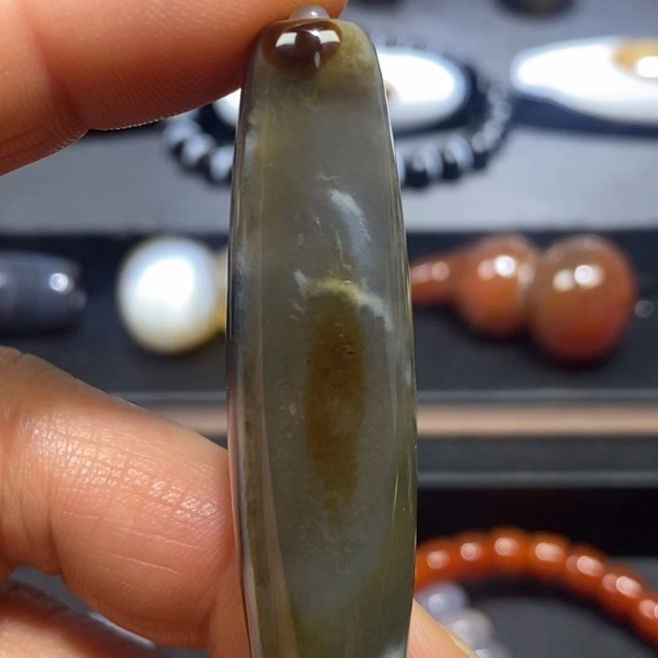 玛瑙/玉髓未镶嵌挂件