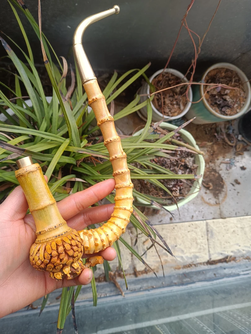 二十八公分竹根烟斗一物一排