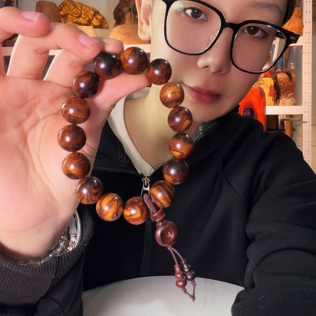 紫檀木类端景台月**人