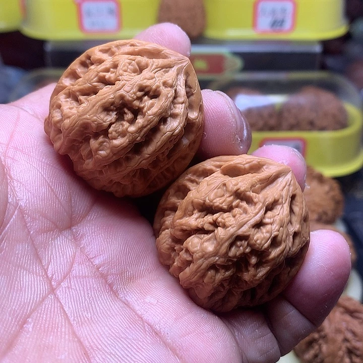 文玩核桃吊坠37粗筋