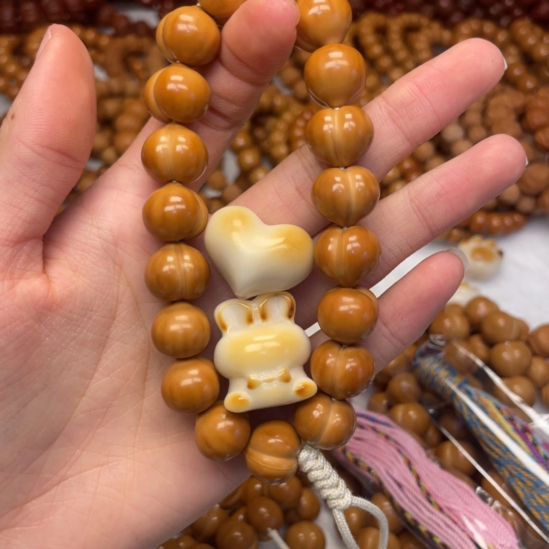 ✘***全品屁桃加爱心和兔子