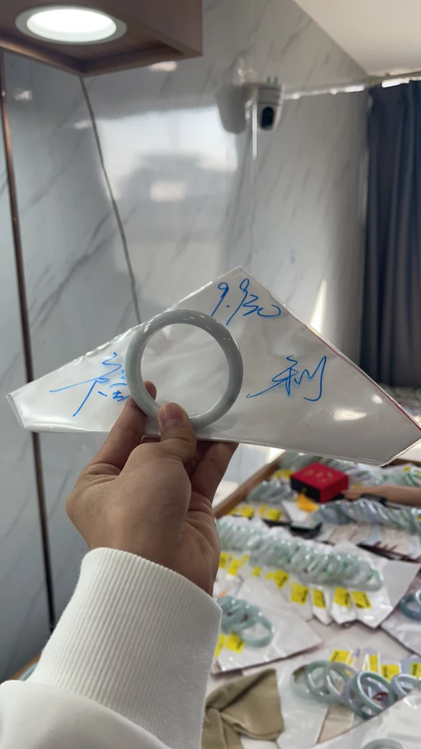 纯天然缅甸翡翠A货买断