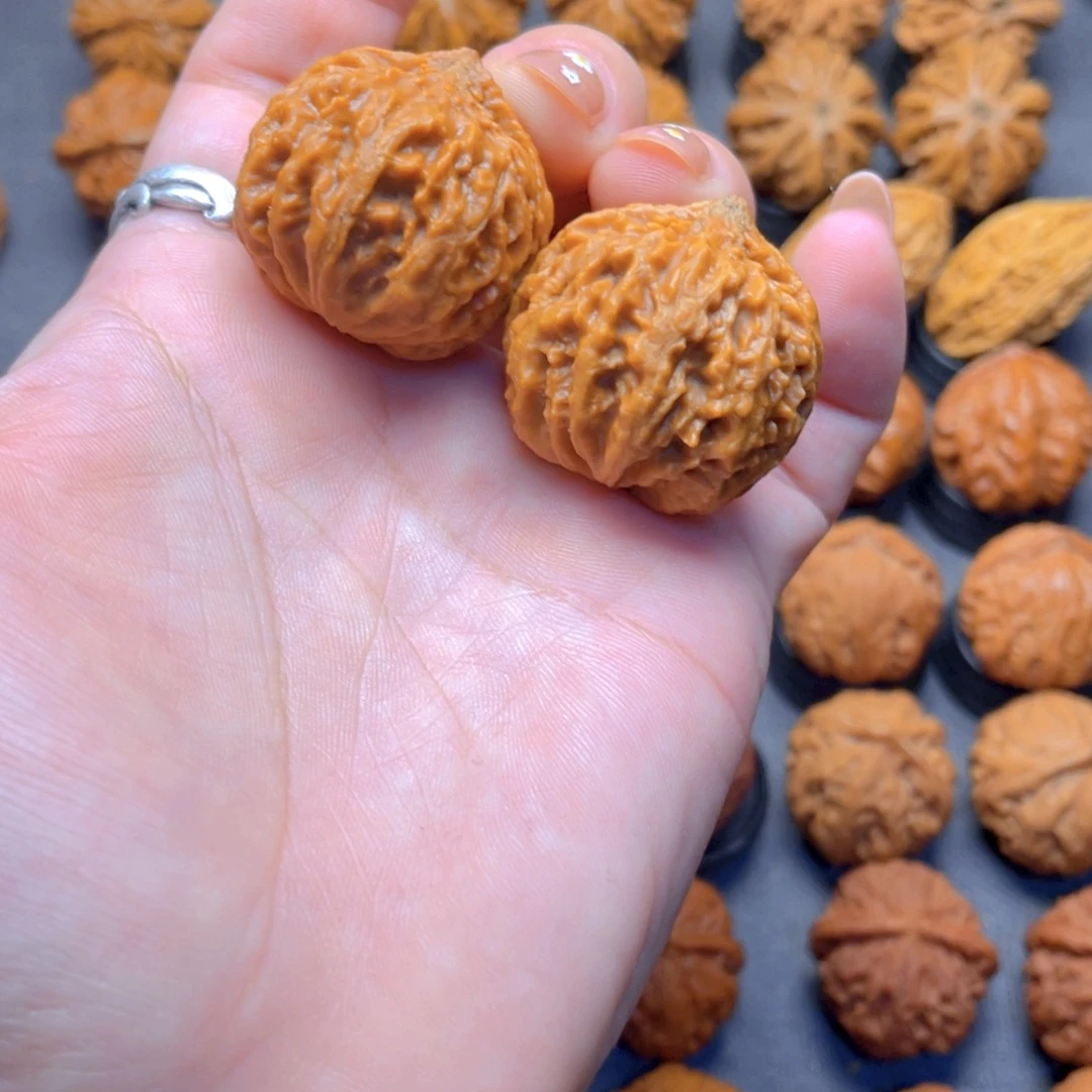 核桃文玩把件小方印