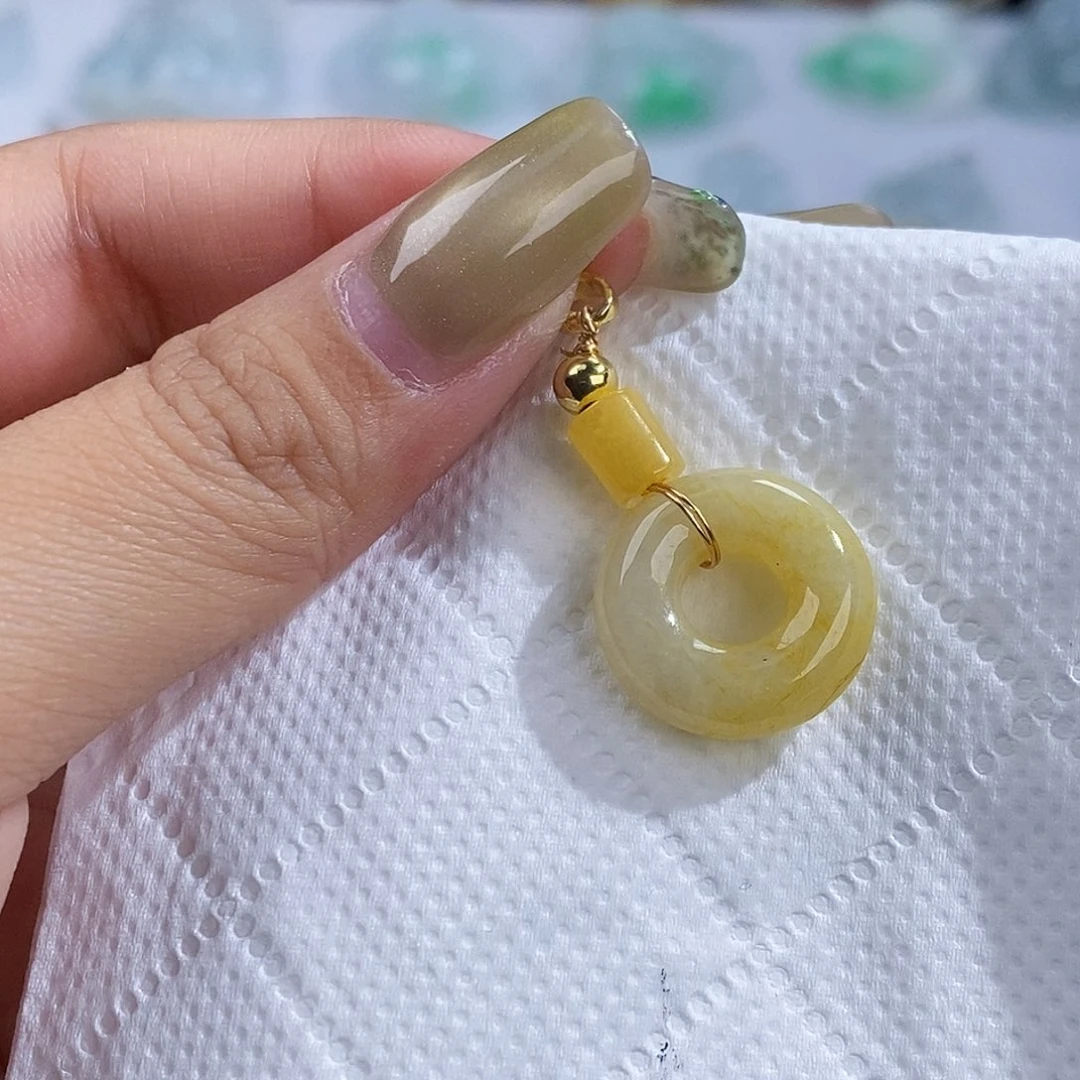翡翠未镶嵌颈饰7135