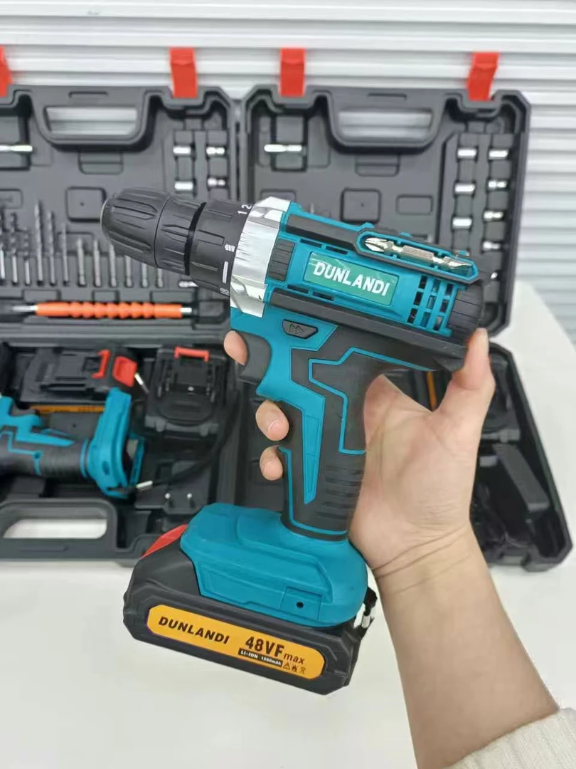 33件套套筒扳手汽修工具大全修车工具套装家用一套工具箱