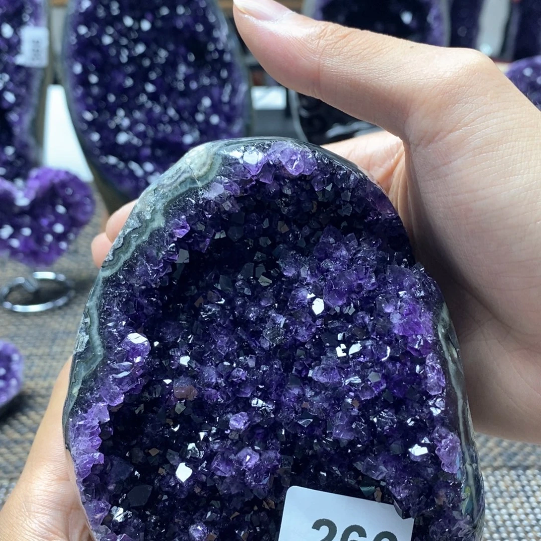 未镶嵌大型摆件（非配饰）水晶