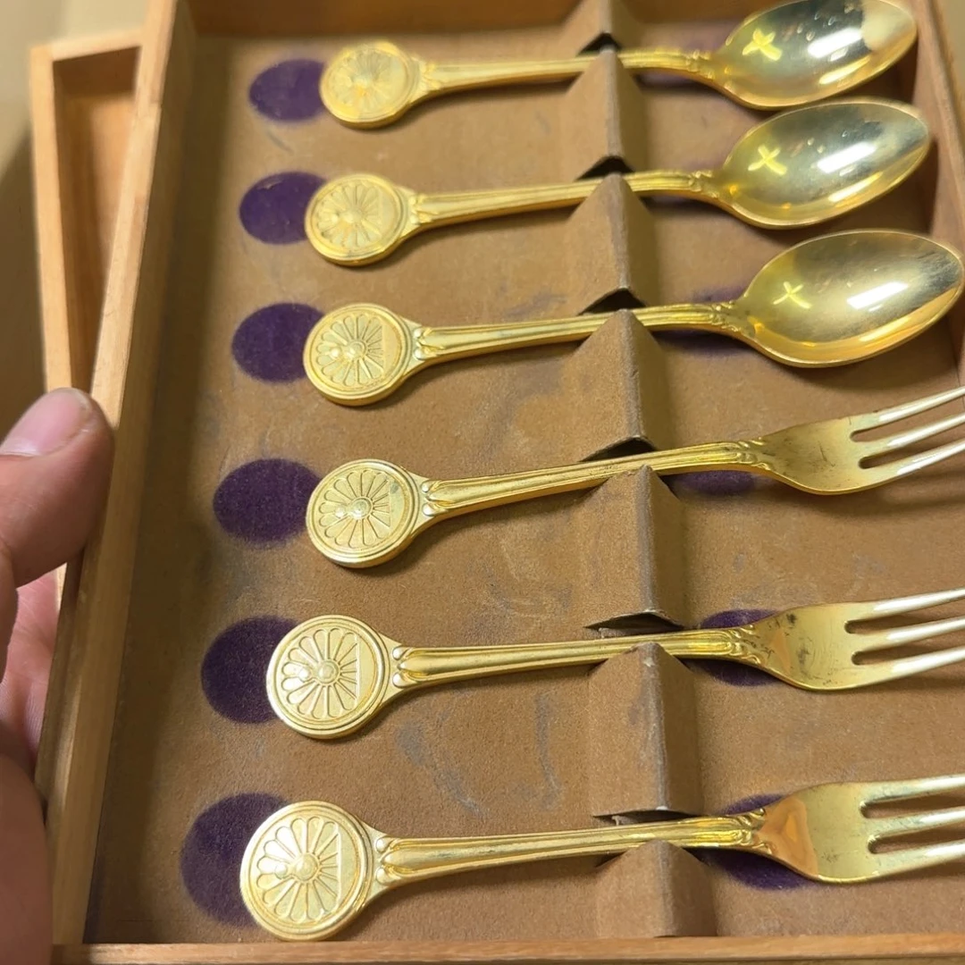 茶盏万****²一物一拍谨慎下单