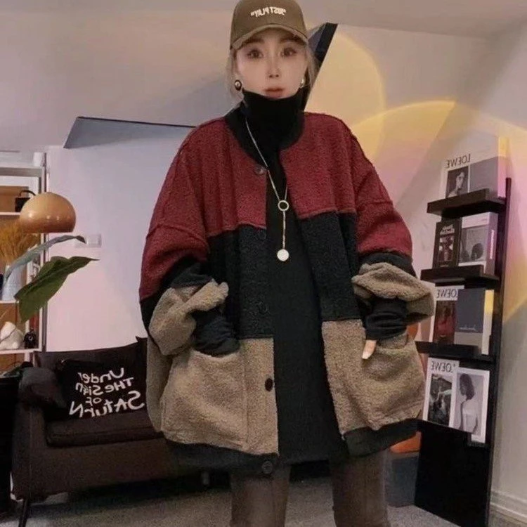 冬季长袖宽松型女耐磨圆领短外套时尚秋冬女装撞色两面穿皮毛一体