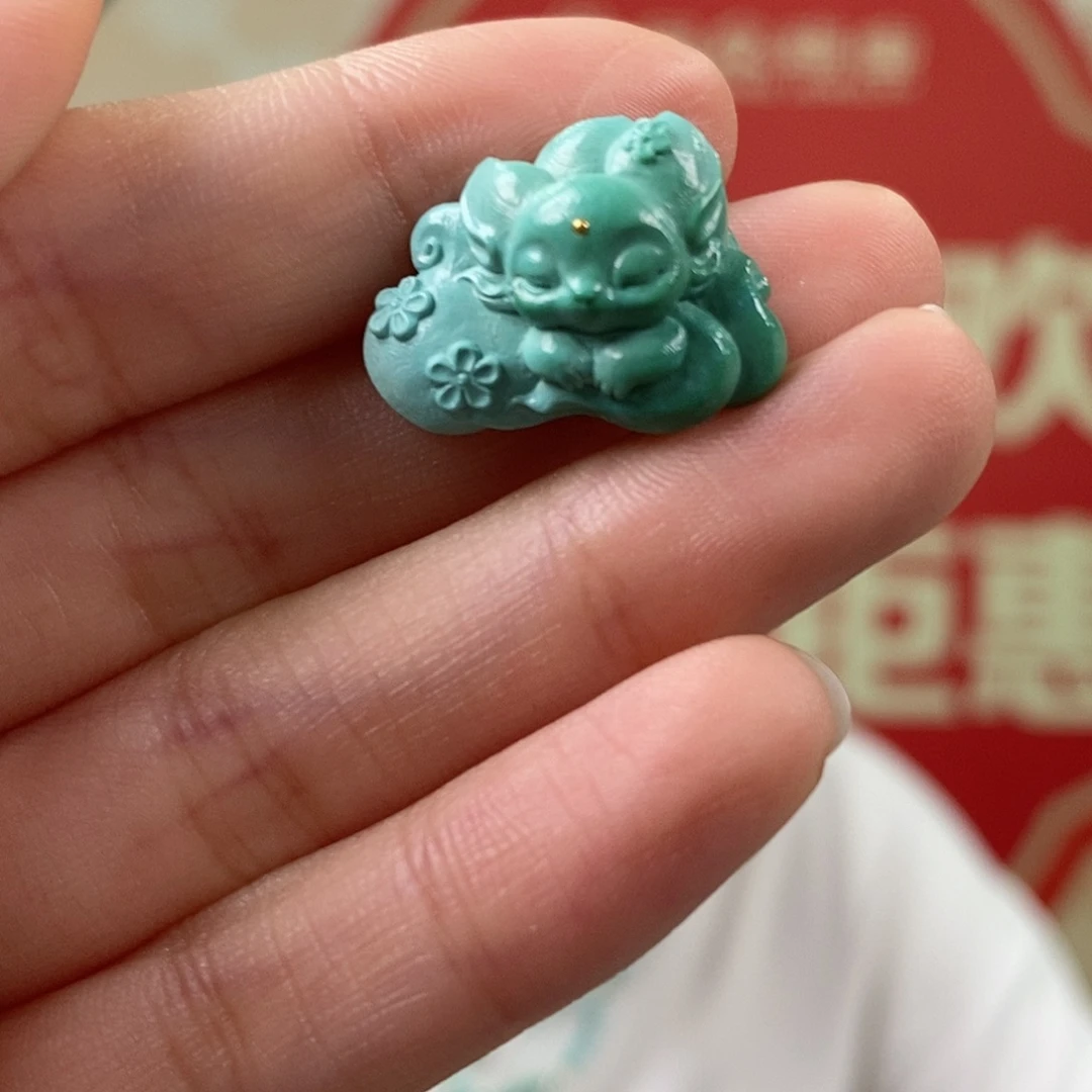 绿松石未镶嵌挂件