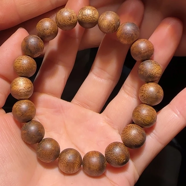 沉香手串海南老白棋1.1手串9克+