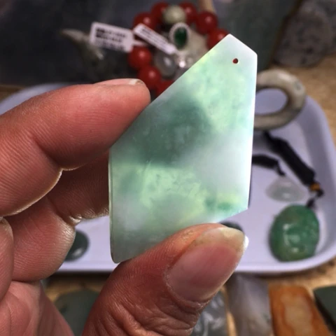 翡翠散珠天然翡翠