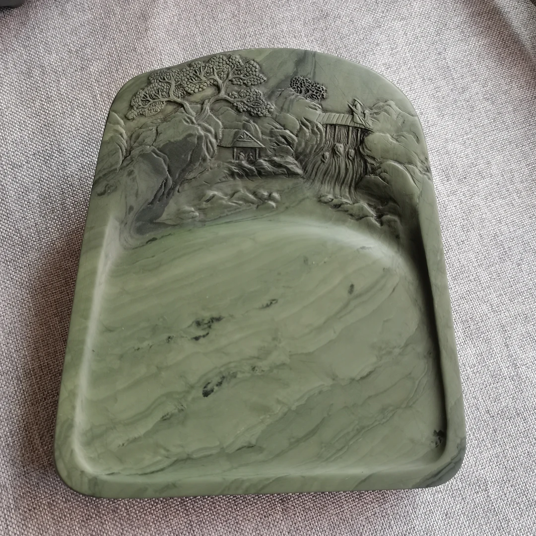 水泉老坑山水砚纯手工制作尺寸16/14.2/2.5cm