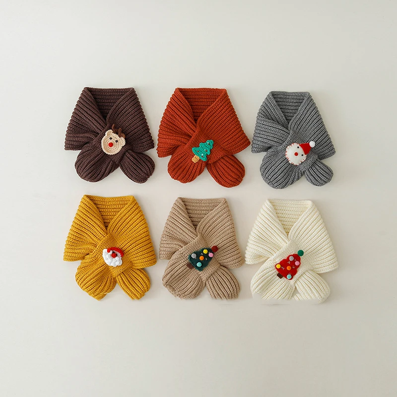 宝宝围巾圣诞节搭配秋冬款婴儿围脖女童护颈防风儿童交叉保暖脖套