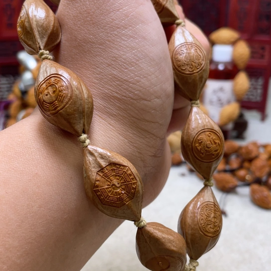 橄榄核吊坠橄榄核雕