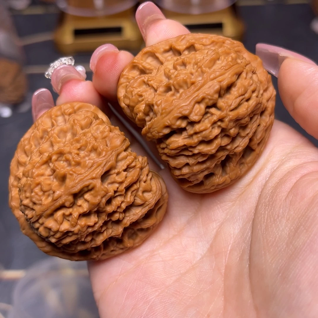 逍***遥文玩核桃吊坠南疆石