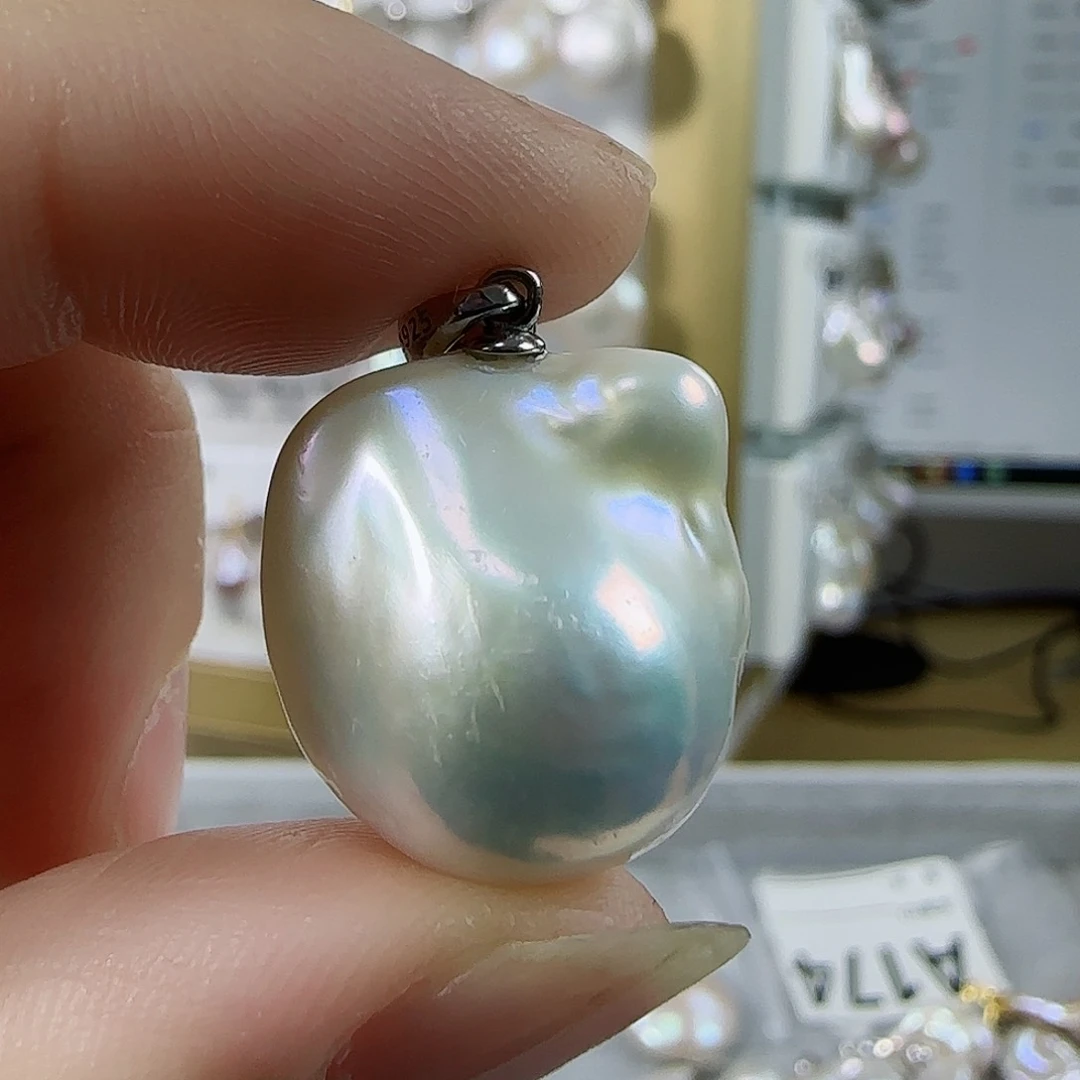 淡水珍珠吊坠（特价有瑕）银S925镶嵌