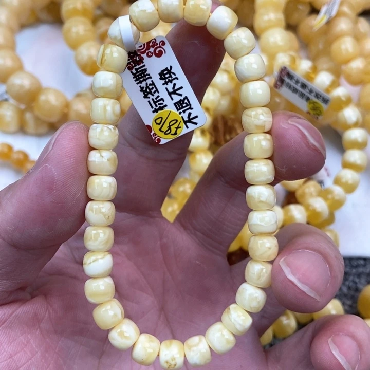 琥珀未镶嵌珠宝奇石5