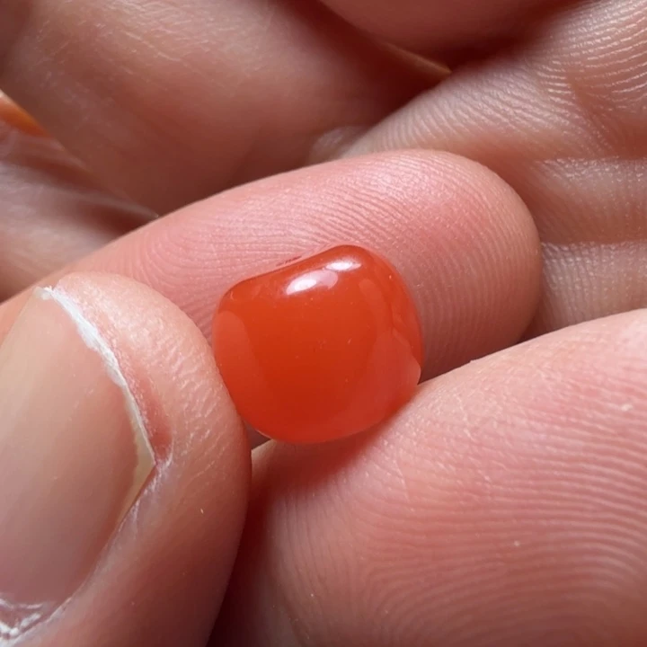 南红玛瑙未镶嵌10.4mm