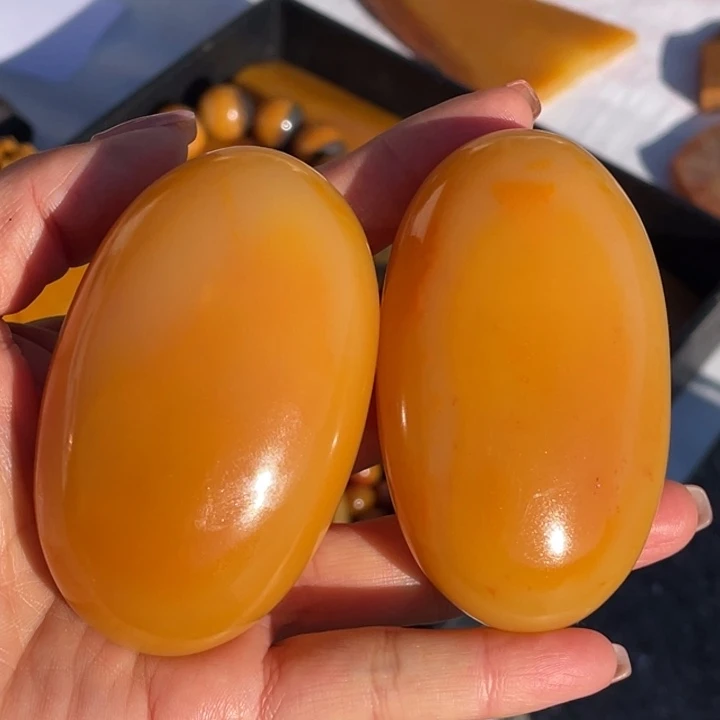 未镶嵌石英质玉（黄龙玉）手把