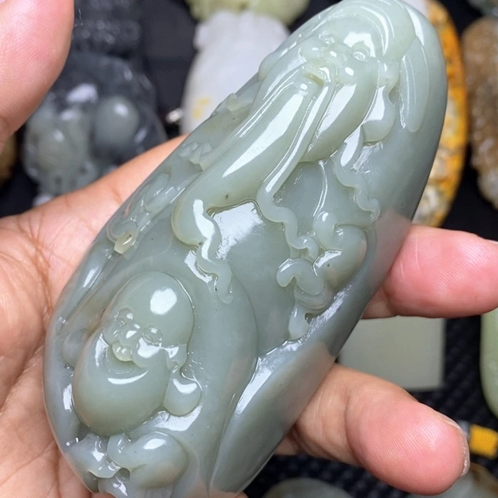 颈饰未镶嵌和田玉