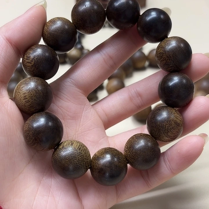 李***华手串沉香沉香手串18