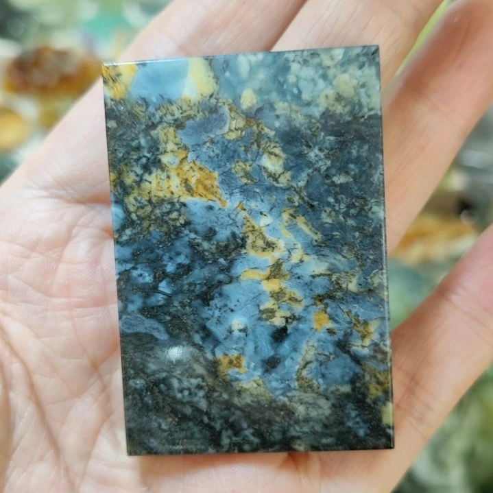 岫玉未镶嵌挂坠款式
