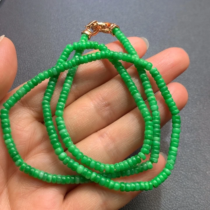 翡翠颈饰未镶嵌浓阳绿颈链