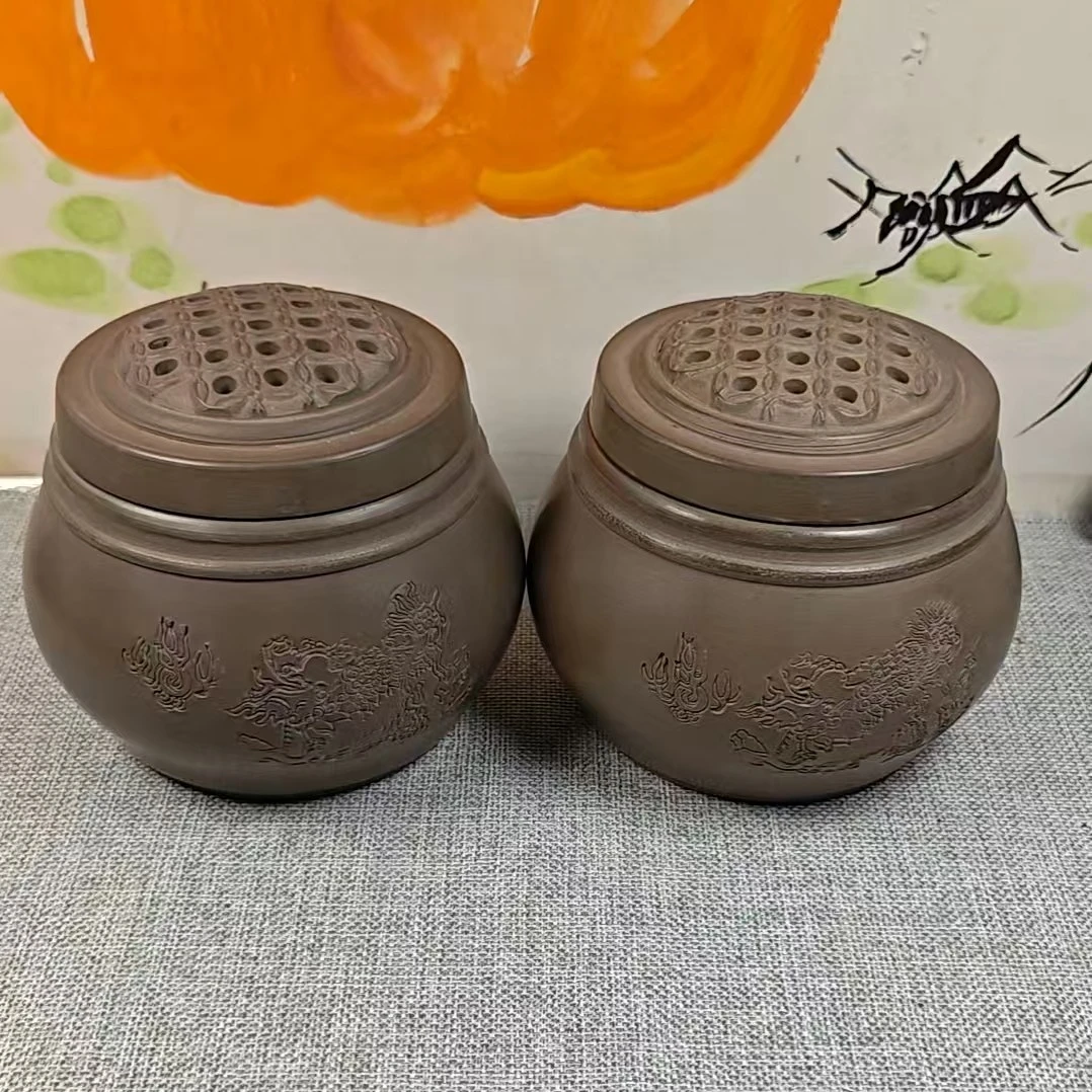 蝈蝈油葫芦叫罐便宜处理一对就是边上有一点有图片盖子盖上看不出