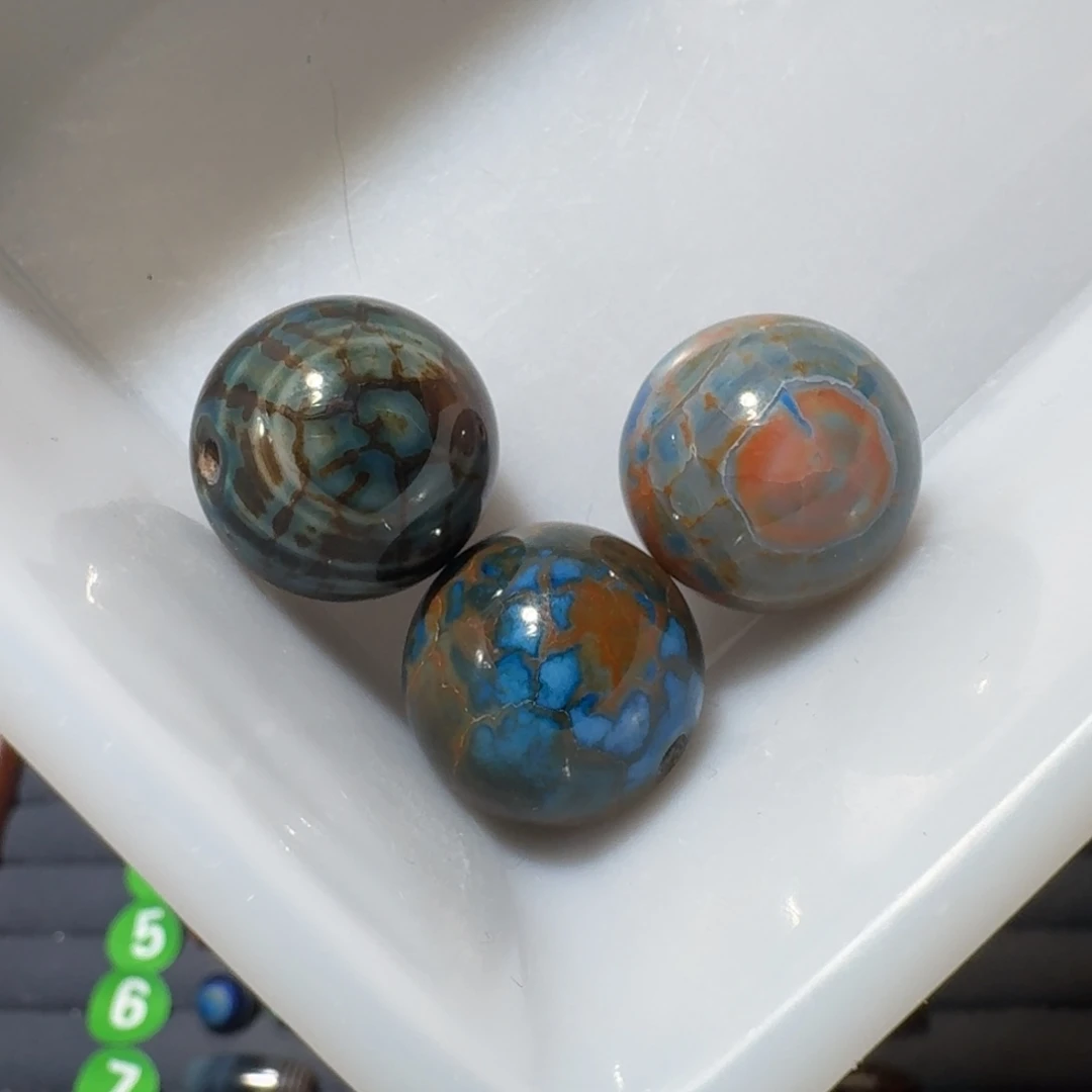 茂***哥玛瑙/玉髓未镶嵌珠宝半成品