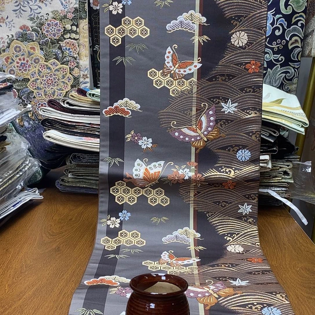 各种各样的花朵都有