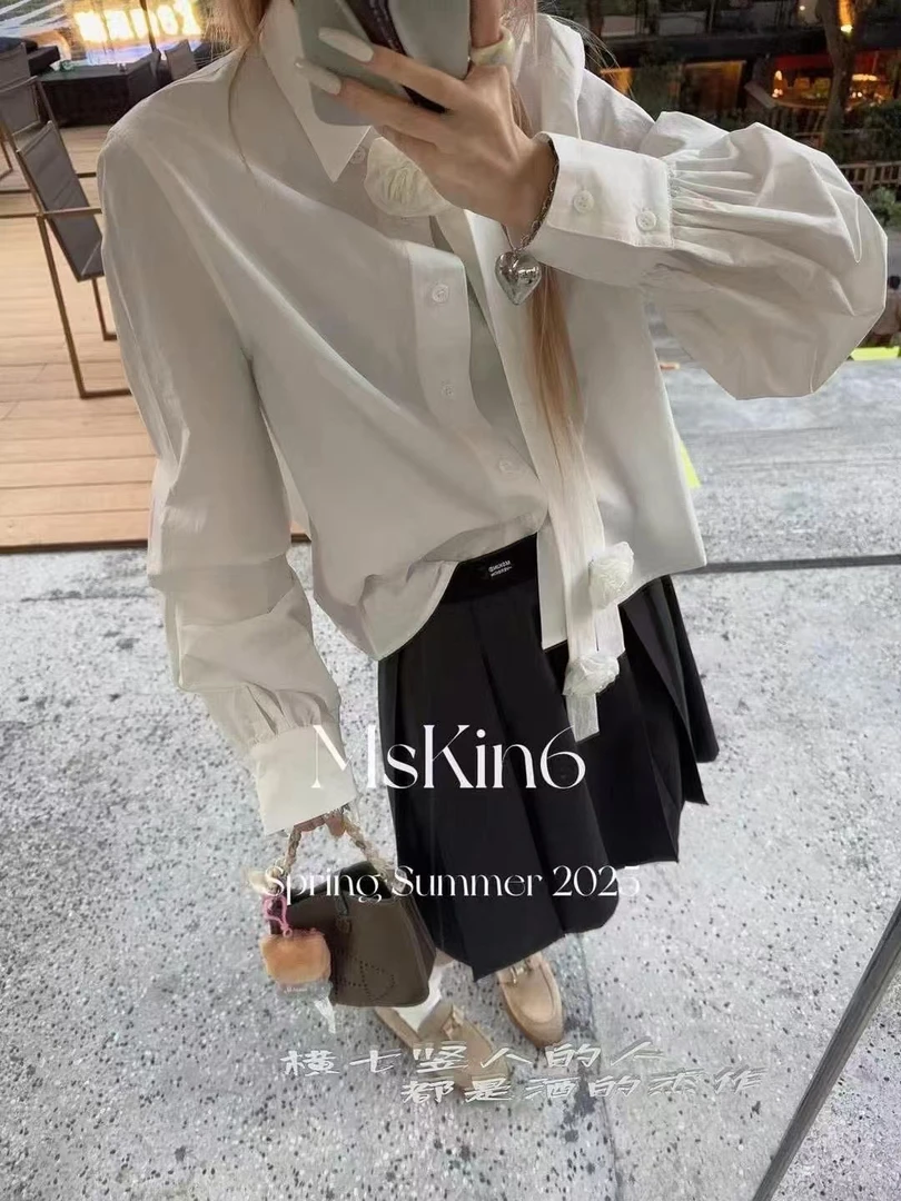 3904丨msk带花朵飘巾白恤衫