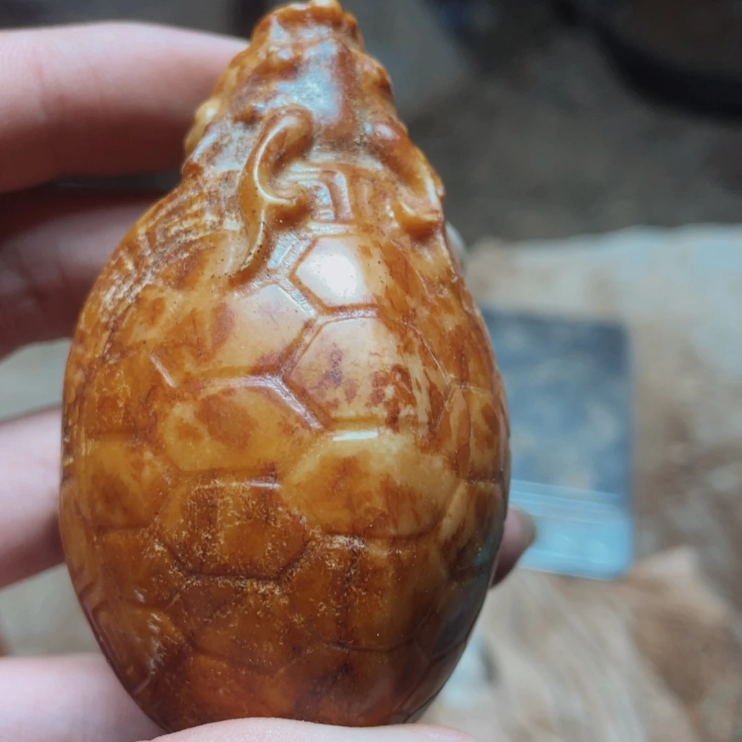 和田玉（糖玉）未镶嵌挂件