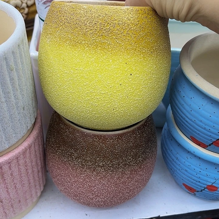 多肉绿植陶瓷花盆9.9包邮，有孔