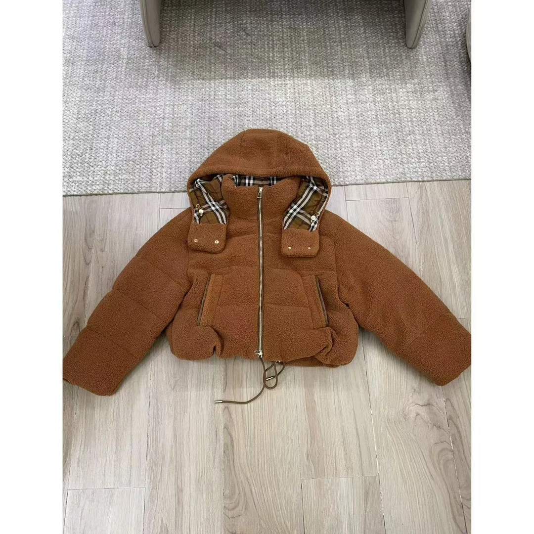 【洁子衣橱】2031冬季时尚休闲连帽短外套