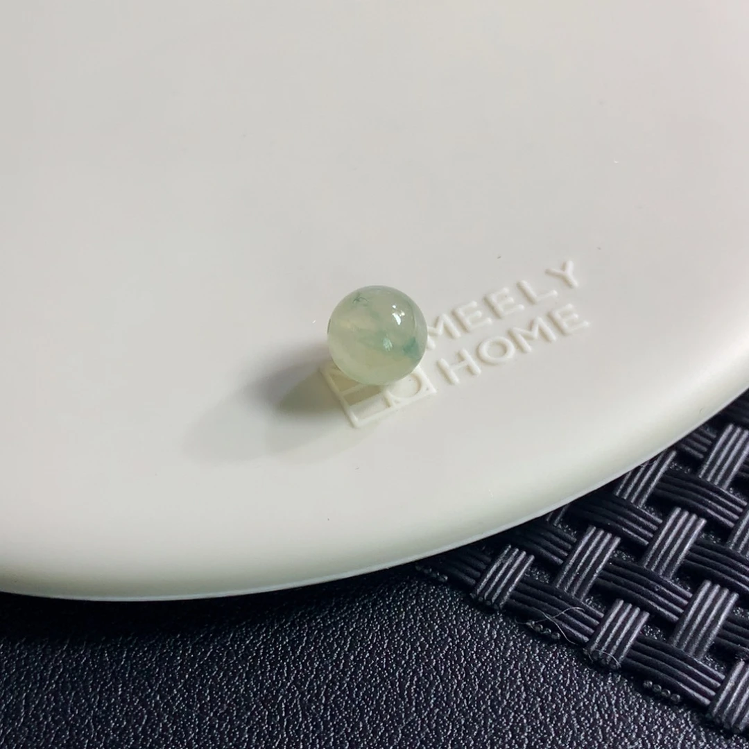 翡翠未镶嵌手串卡6.65