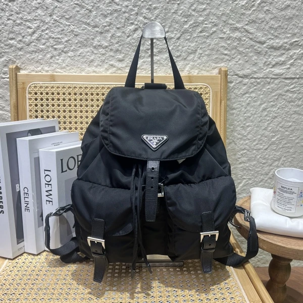 包包/普拉达/95新/250915XZ0013/C17419973174