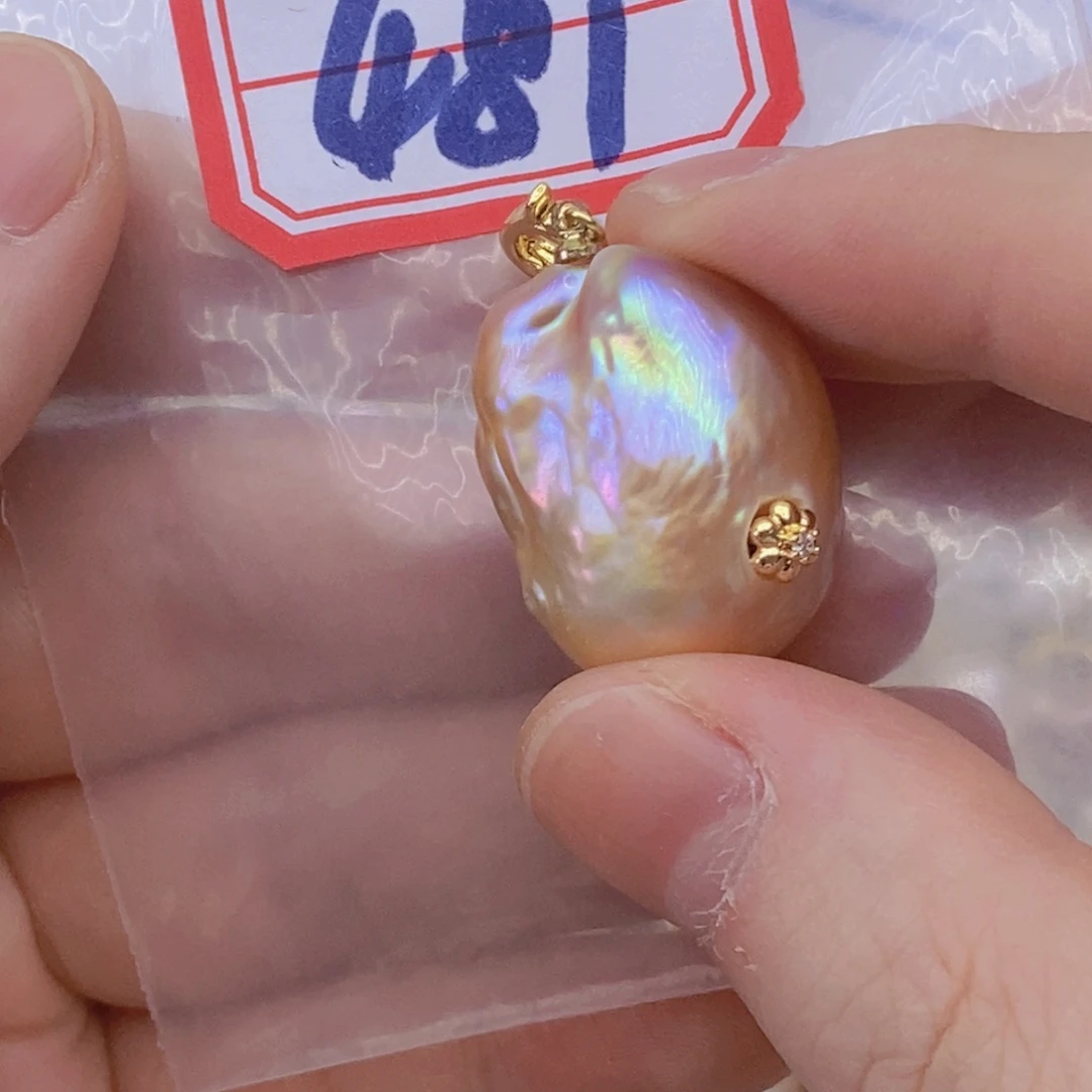 淡水珍珠银S925镶嵌吊坠(赠链)