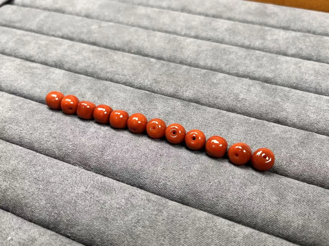 山骨南红8×9m老型川料南红柿子红/锦红单珠（多样发其一）