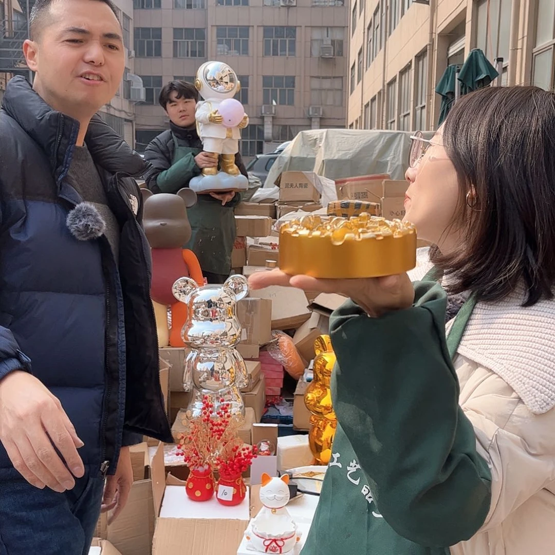 树脂烟灰缸摆件摆件家居