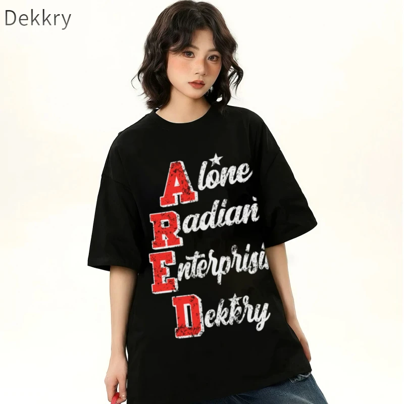 Dekkry短袖夏季哥特风T恤休闲男士半袖男装宽松时尚ins短袖