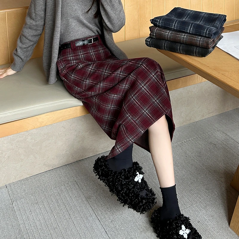 开叉毛呢格子半身裙女秋冬2025新款中长款a字裙高腰显瘦包臀裙子