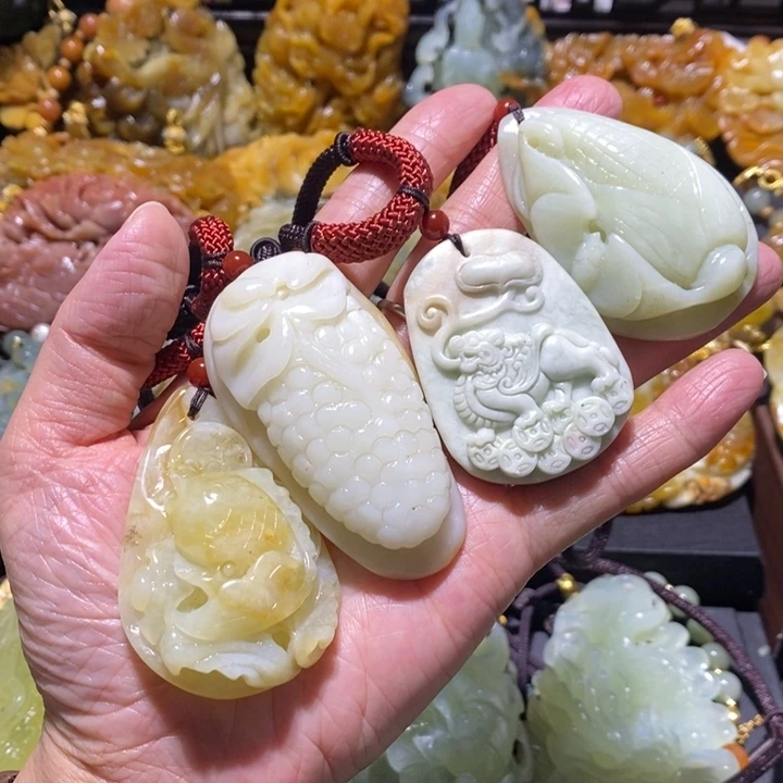 岫玉岫玉吊坠未镶嵌